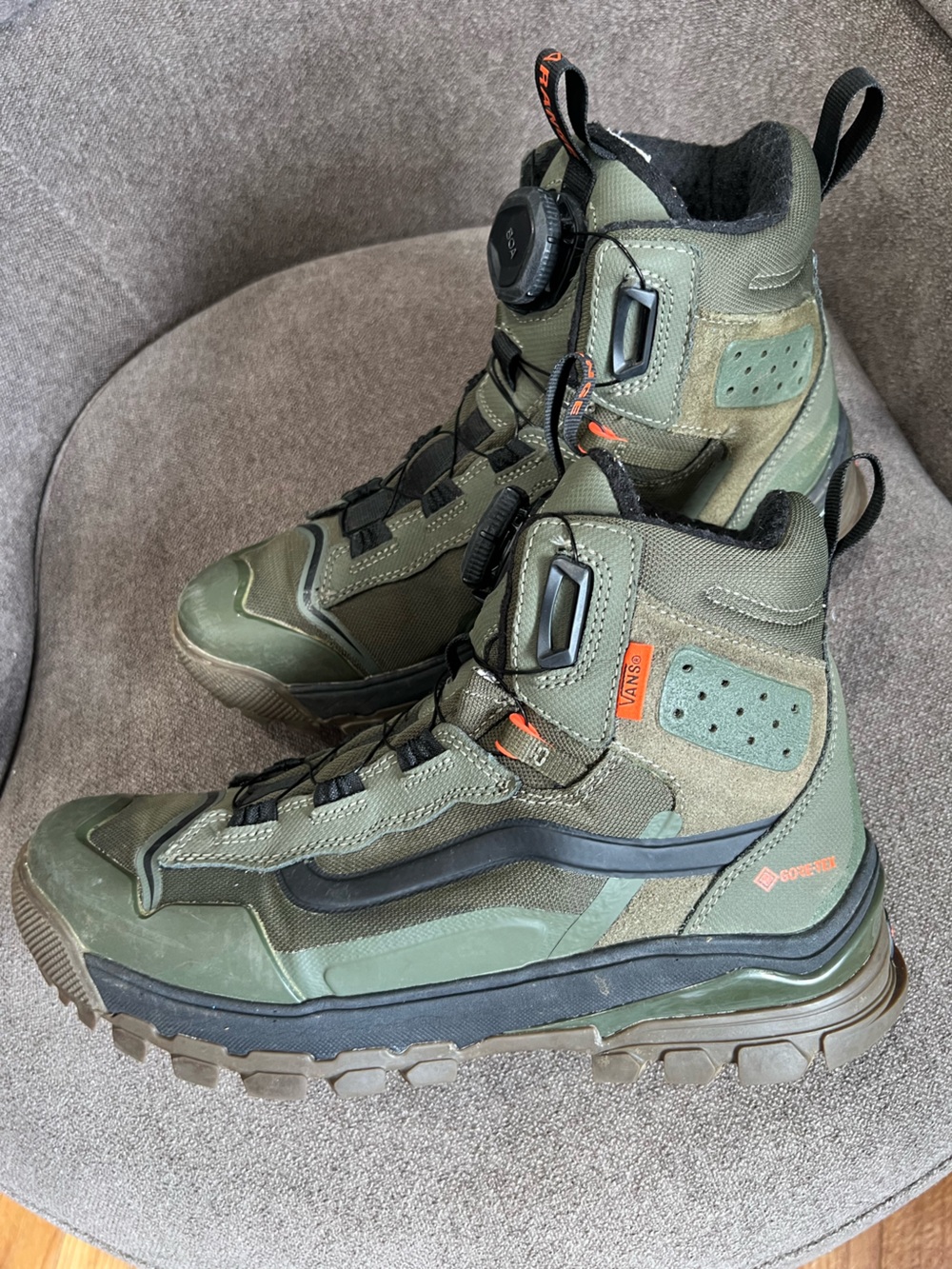 Vans UltraRange Exo Hi GORE-TEX BOA MTE-3 Shoe Size 9 - Picture 3 of 16